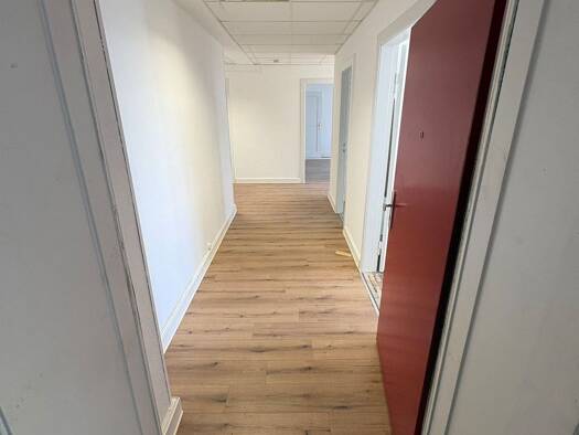 Wohnung zur Miete 550 € 3 Zimmer 93 m² 3. Geschoss frei ab 15.10.2026 Hafenstraße 178 Lehe Bremerhaven 27568