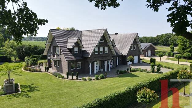 Einfamilienhaus zum Kauf 6 Zimmer 252 m² 3.199 m² Grundstück Reselage Damme 49401