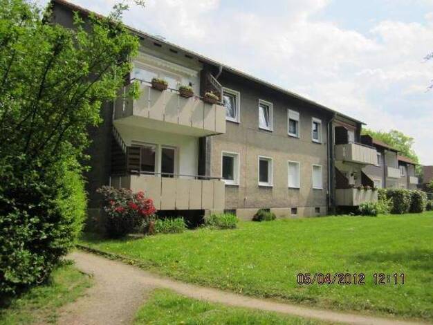 Wohnung zur Miete 756 € 4 Zimmer 81 m² 1. Geschoss frei ab 01.02.2026 Lindenstr. 36 Langenbochum Herten 45701