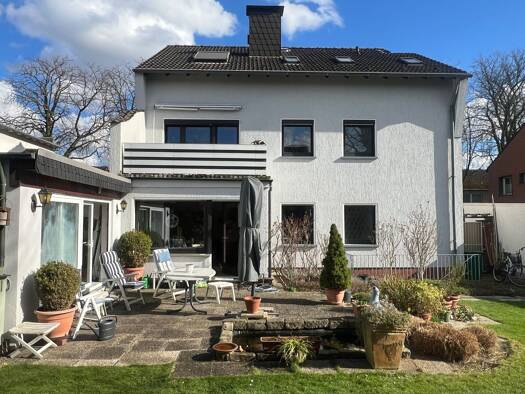 Wohnung zur Miete 720 € 2 Zimmer 80 m² Geschoss 1/3 frei ab 01.06.2026 Franzstr. 47 Hochheide Duisburg 47198