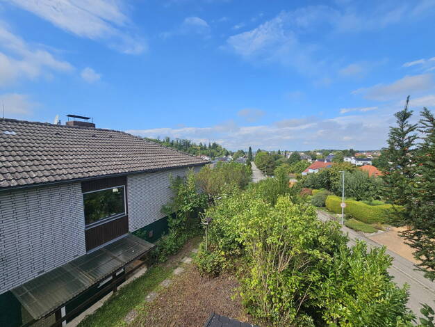 Einfamilienhaus zum Kauf provisionsfrei 595.000 € 8 Zimmer 198,5 m² 1.037 m² Grundstück Diezenthalweg 2 Buggingen 79426