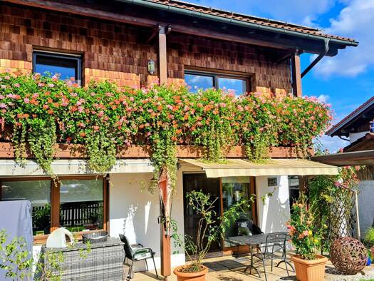 Doppelhaushälfte zum Kauf 699.900 € 6,5 Zimmer 200 m² 350 m² Grundstück frei ab 01.09.2026 Hammerbergweg 5 Maitenbeth 83558