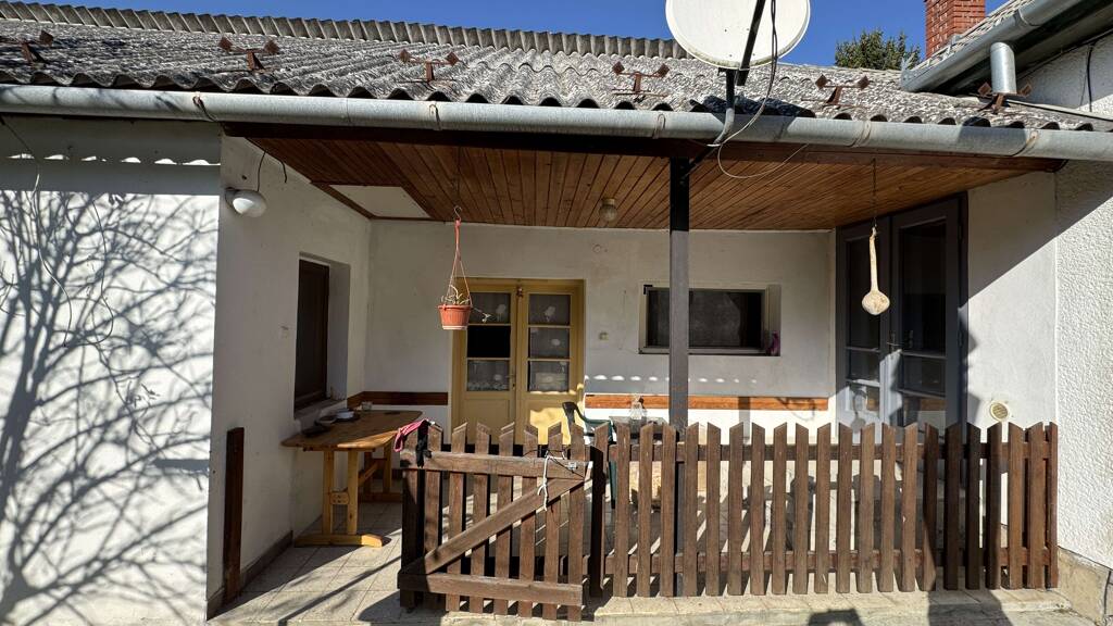 Einfamilienhaus zum Kauf 134.000 € 3 Zimmer 117 m² 780 m² Grundstück Balatonberény