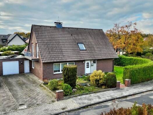 Einfamilienhaus zum Kauf 248.000 € 9 Zimmer 163 m² 780 m² Grundstück Schüttorf 48465