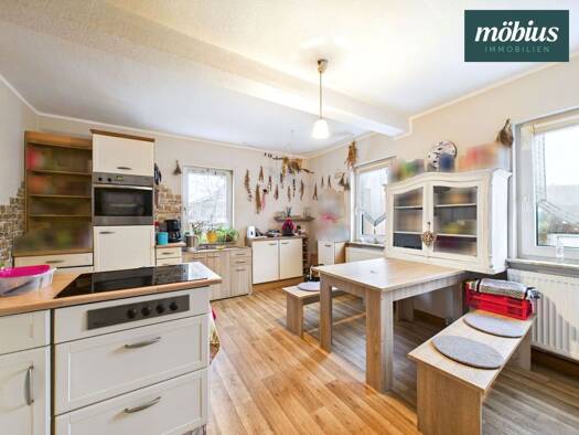 Einfamilienhaus zum Kauf 225.000 € 162,6 m² 1.360 m² Grundstück Hilders 36115