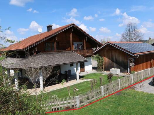Haus zum Kauf 825.000 € 6,5 Zimmer 187 m² 2.856 m² Grundstück Egglkofen Egglkofen 84546