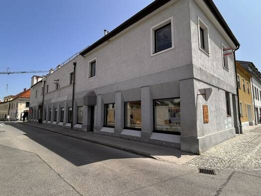 Büro zur Miete 4,18 € 4,5 Zimmer 121,6 m² Bürofläche Wiener Neustadt 2700