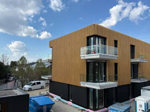 Wohnung zum Kauf - Neubau provisionsfrei 1.038.000 € 3,5 Zimmer 118,4 m² 2. Geschoss Flurgrenzstraße 33 Neugilching Gilching 82205