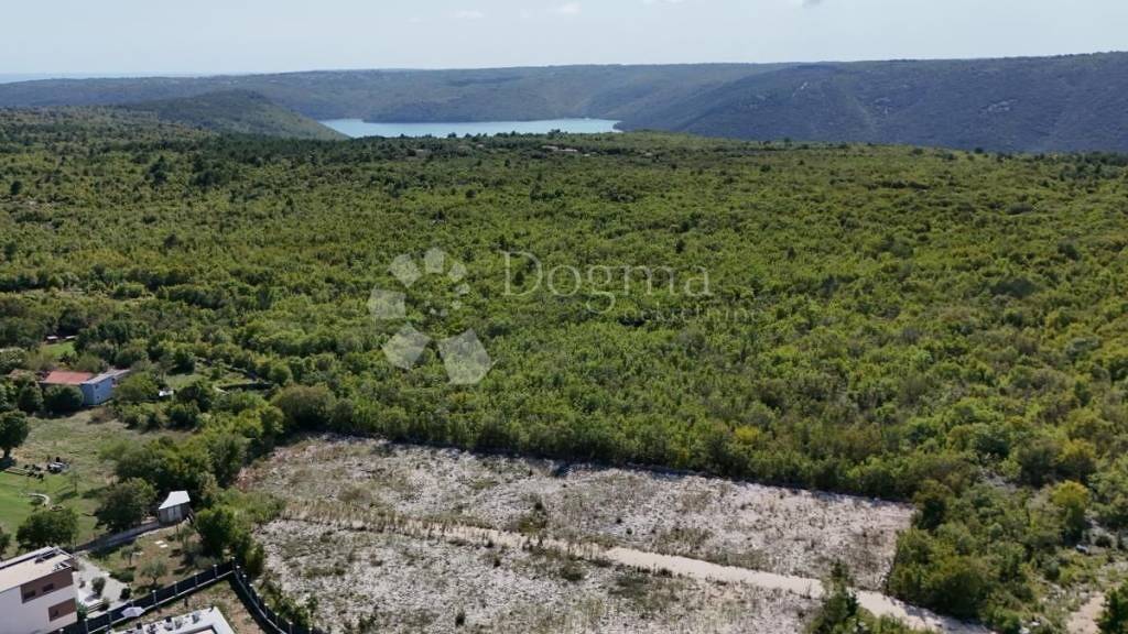 Land-/Forstwirtschaft zum Kauf 96.264 € Labin