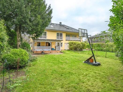 Doppelhaushälfte zum Kauf 2.060.000 € 7 Zimmer 238,8 m² 550 m² Grundstück Nienstedten Altona 22609