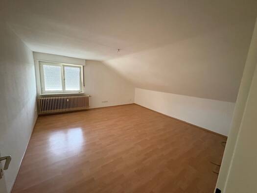 Wohnung zur Miete 400 € 1 Zimmer 50 m² Geschoss 2/3 frei ab 01.08.2026 Ladenburg 68526