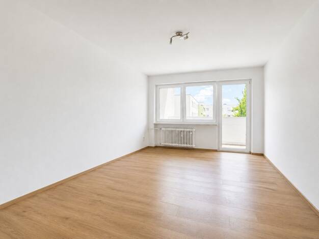 Wohnung zum Kauf 110.000 € 1 Zimmer 24 m² 4. Geschoss Kasernenviertel Regensburg 93053