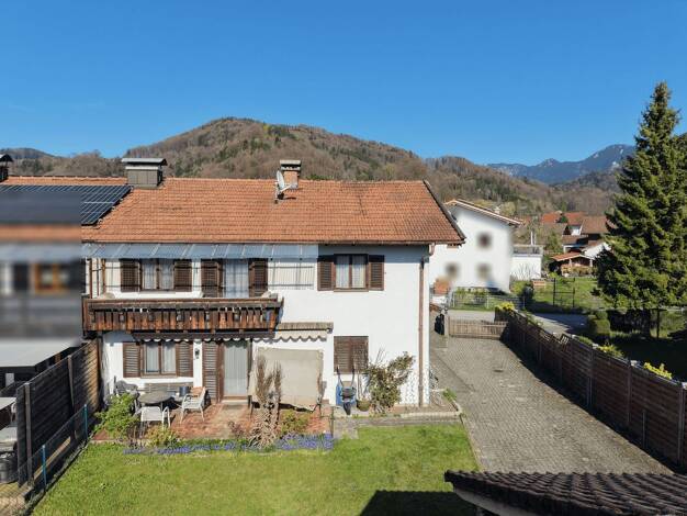Doppelhaushälfte zum Kauf 325.000 € 6 Zimmer 116,5 m² 507 m² Grundstück Nußdorf Nußdorf am Inn 83131