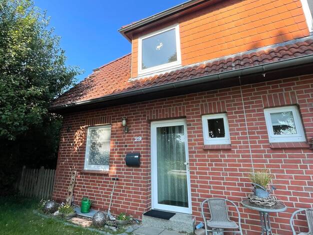 Doppelhaushälfte zum Kauf 220.000 € 4 Zimmer 101,1 m² 369 m² Grundstück Heinbockel Heinbockel 21726
