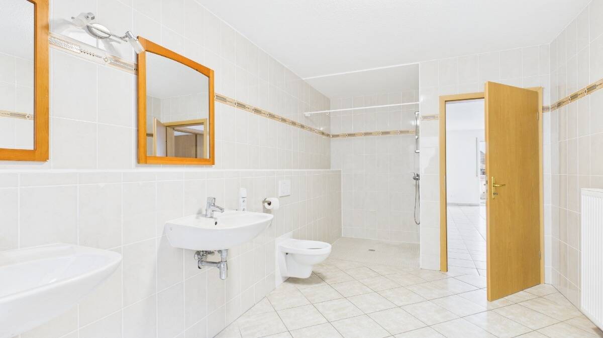 House in Perl, Gewerbegebiet Wieser Weg, Besch - Mehr