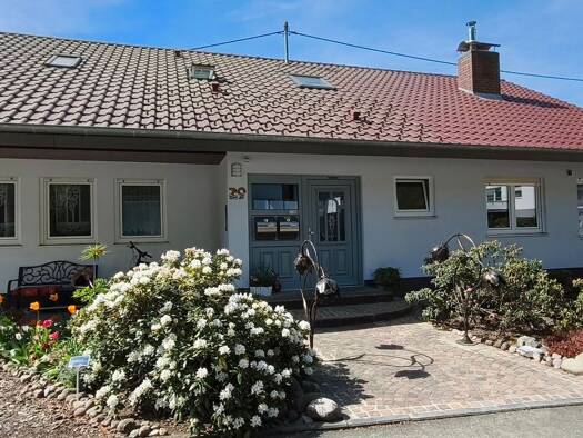 Wohnung zur Miete 650 € 2,5 Zimmer 75 m² Geschoss 1/2 frei ab 01.08.2026 Harlandstraße 29 Schmiechen Schelklingen 89601