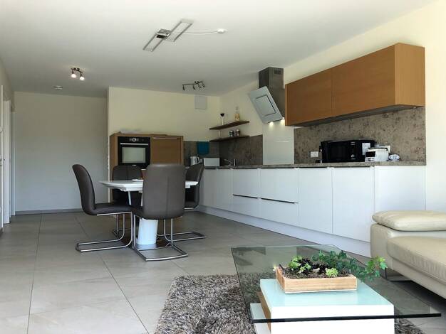 Wohnung zur Miete 1.350 € 3,5 Zimmer 91 m² EG frei ab sofort Kluftern Friedrichshafen 88048