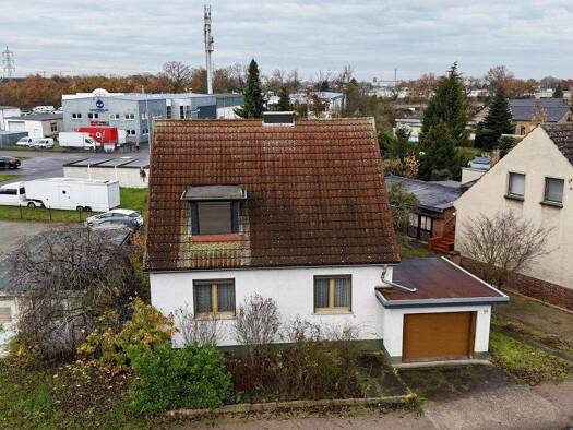 Einfamilienhaus zum Kauf provisionsfrei 158.000 € 5 Zimmer 120,9 m² 270 m² Grundstück Kreuzbergstraße 39 Törten Dessau-Rosslau 06849