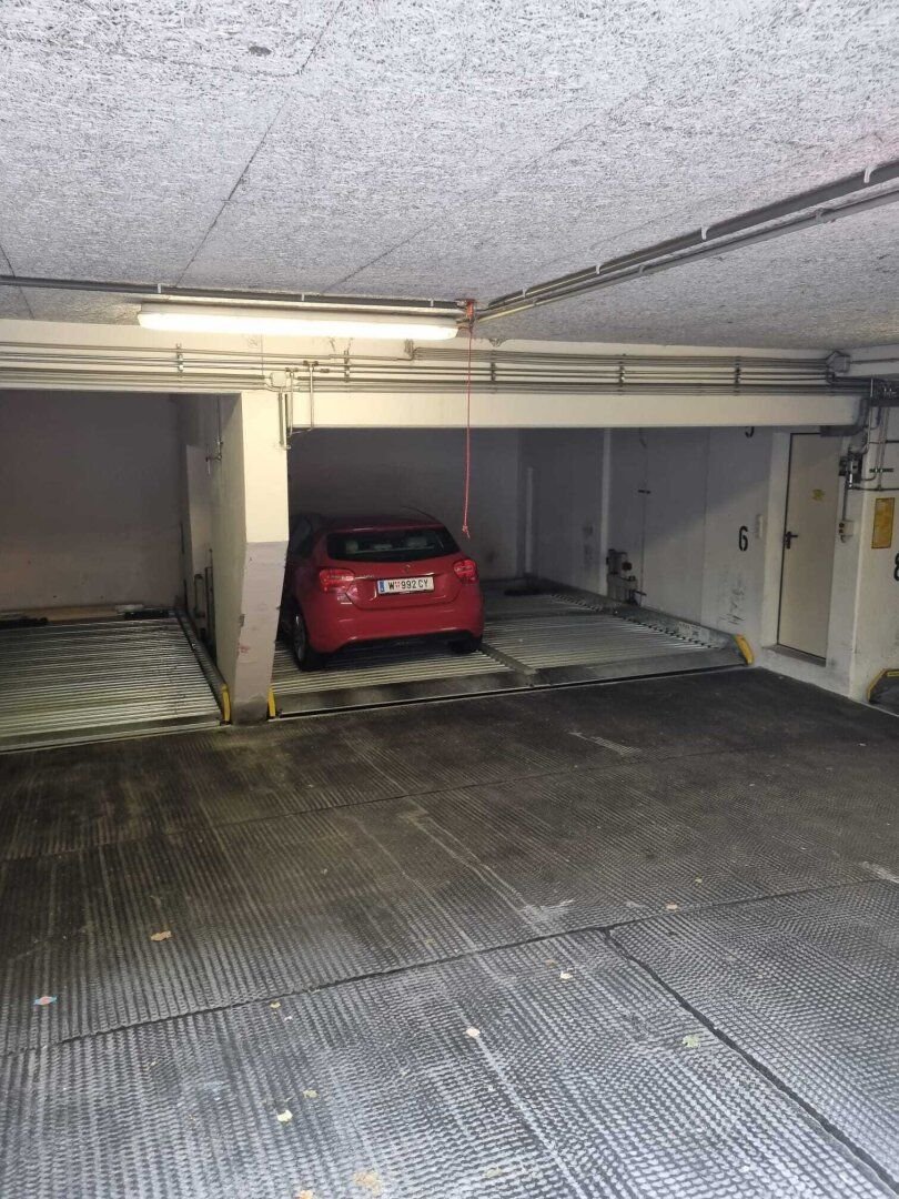 Garage/Stellplatz zur Miete 82,50 € Helblinggasse Wien 1170