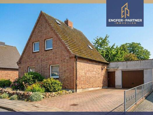 Einfamilienhaus zum Kauf 149.000 € 3 Zimmer 80,2 m² 1.067 m² Grundstück Bützow 18246