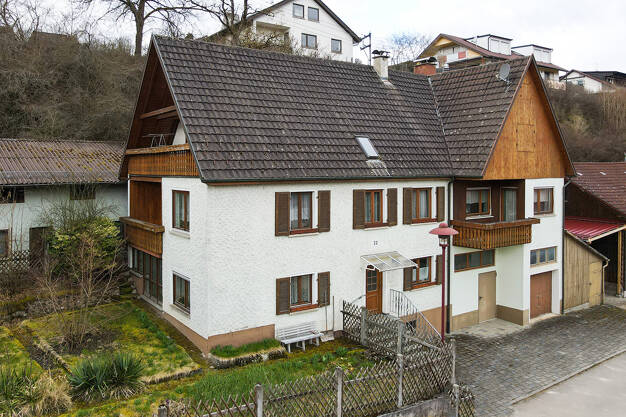 Einfamilienhaus zum Kauf 165.000 € 6 Zimmer 171,2 m² 1.449 m² Grundstück Jungnau Sigmaringen-Jungnau 72488