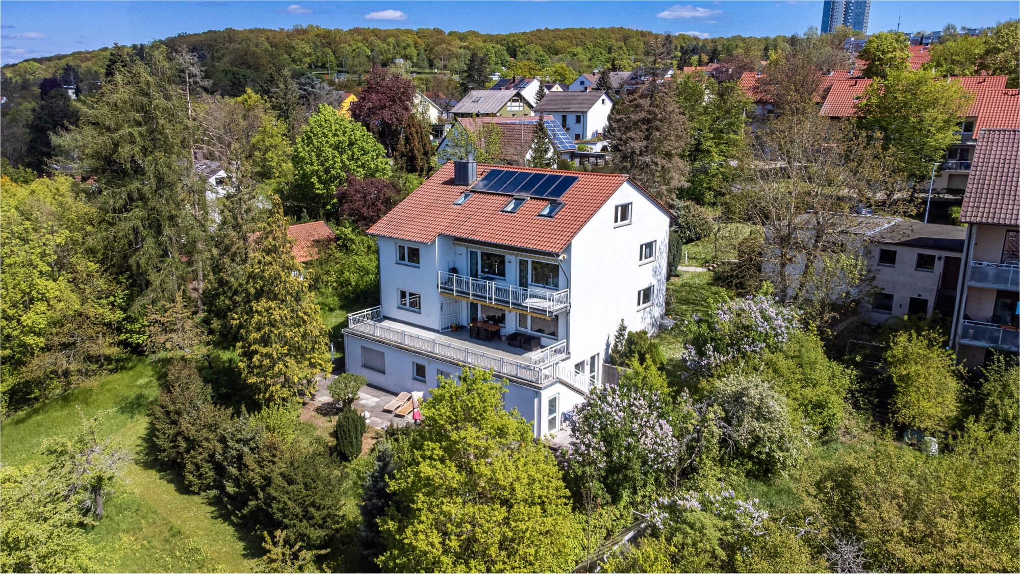 Mehrfamilienhaus zum Kauf als Kapitalanlage geeignet 1.400.000 € 4.092 m²<br/>Wohnfläche 4.092 m²<br/>Grundstück Hochfeld - Steinberg Schweinfurt 97421