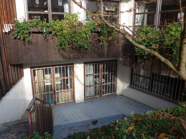 Immobilie in Weichs - großes individuelles Einfamilienhaus mit sehr schönem Garten in Ebersbach, teilbar - Bild 1