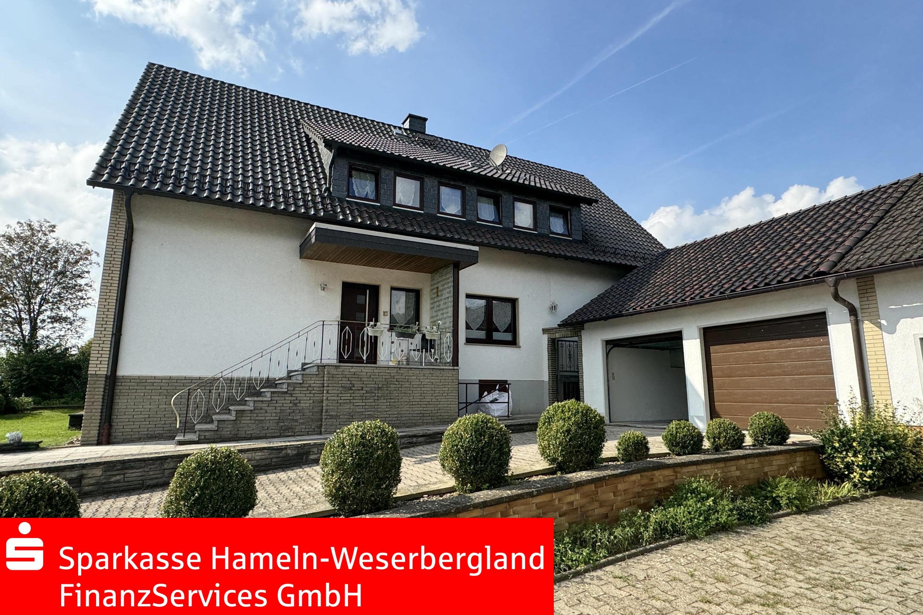 Mehrfamilienhaus zum Kauf 295.000 € 9 Zimmer 225 m²<br/>Wohnfläche 800 m²<br/>Grundstück Bensen Hessisch Oldendorf 31840