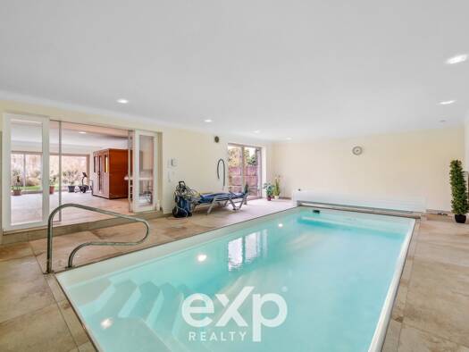 Einfamilienhaus zum Kauf 920.000 € 11 Zimmer 399 m² 1.170 m² Grundstück Weißenburg Weißenburg i. Bay. 91781