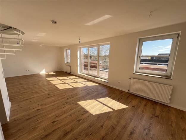 Wohnung zur Miete 1.751 € 5 Zimmer 160,1 m² 3. Geschoss frei ab 22.04.2026 Marggrafstraße 7 Sehnde 31319