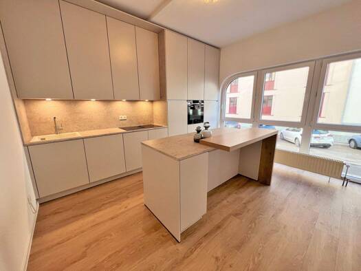 Praxisfläche zum Kauf 599.000 € 5 Zimmer 141 m² Bürofläche Meckstraße 9 Innenstadt Fürth 90762
