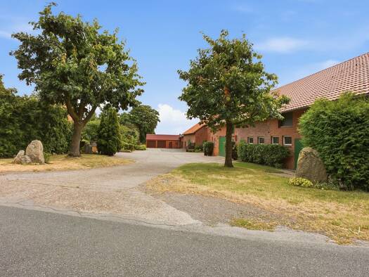 Bauernhaus zum Kauf 387.000 € 16 Zimmer 435 m² 6.165 m² Grundstück Woltringhausen Uchte 31600