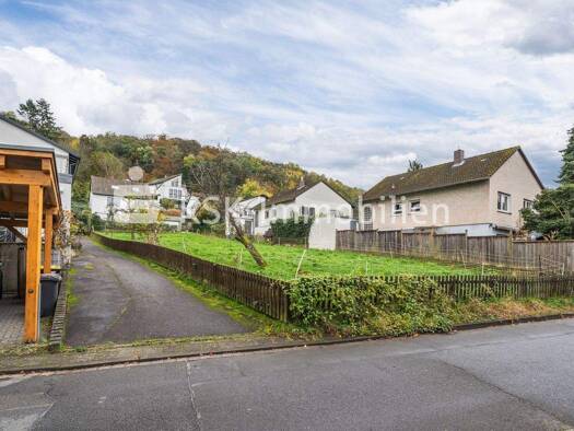 Grundstück zum Kauf 300.000 € 678 m² Grundstück Oberdollendorf Königswinter 53639