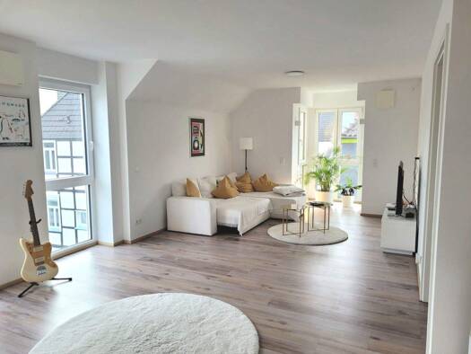 Wohnung zur Miete 800 € 2,5 Zimmer 88 m² 2. Geschoss Ostenstraße 2 Schwerte 58239