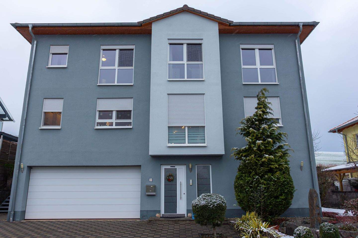 Immobilie in Winnweiler - Großes Einfamilienhaus in top Zustand - Bild 0