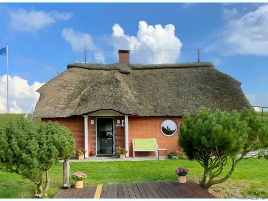 Einfamilienhaus zum Kauf 428.000 € 3 Zimmer 85 m² 1.373 m² Grundstück Nordstrand 25845