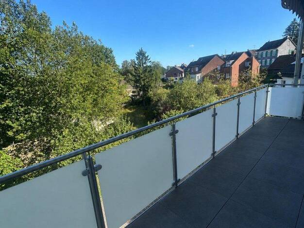 Wohnung zur Miete 1.100 € 3 Zimmer 85 m² 1. Geschoss frei ab 04.10.2026 Bausmühlenstraße 33 Wald Solingen 42719