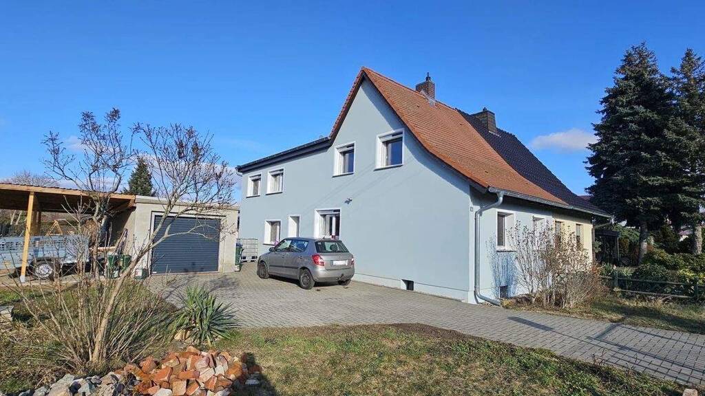 Doppelhaushälfte zum Kauf 259.000 € 5 Zimmer 120 m² 1.000 m² Grundstück Torgau 04860