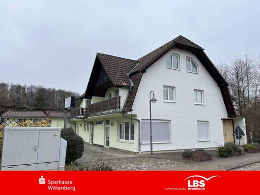 Mehrfamilienhaus zum Kauf 199.000 € 7 Zimmer 300 m² 4.300 m² Grundstück Gniest Kemberg 06901