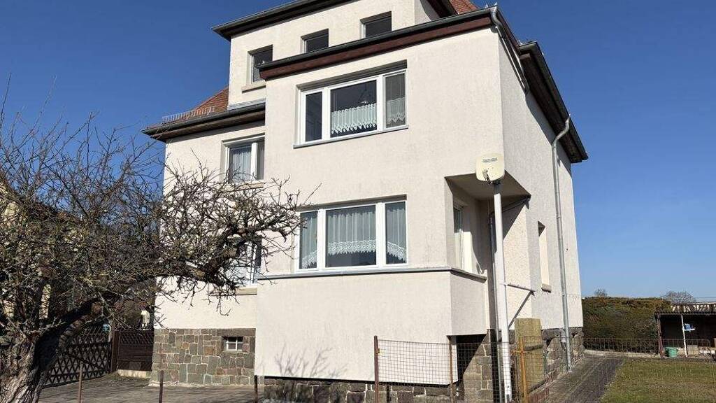 Mehrfamilienhaus zum Kauf 253.000 € 10 Zimmer 165,6 m² 650 m² Grundstück Oschatz 04758