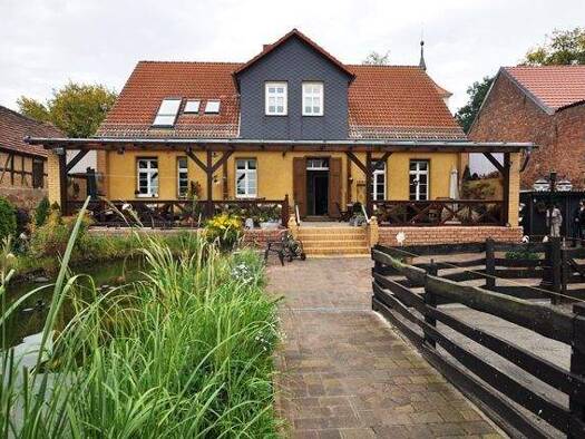 Haus zum Kauf 585.000 € 6 Zimmer 240 m² 3.260 m² Grundstück Brachwitz Treuenbrietzen 14929