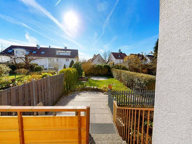 Doppelhaushälfte zum Kauf provisionsfrei 599.000 € 7 Zimmer 166,7 m² 230 m² Grundstück Weilimdorf Stuttgart 70499