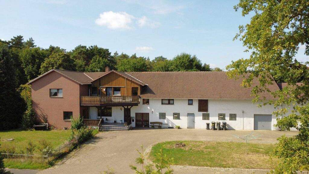 Bauernhaus zum Kauf 585.000 € 7 Zimmer 237,5 m² 35.000 m² Grundstück Warmsen 31606