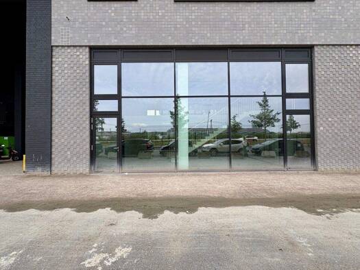 Laden zur Miete provisionsfrei 24 € 364 m² Verkaufsfläche HafenCity Hamburg 20457