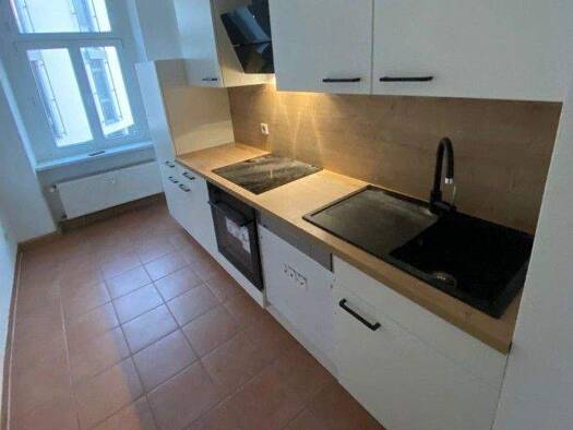 Wohnung zur Miete 434 € 2 Zimmer 62 m² Meißen 01662