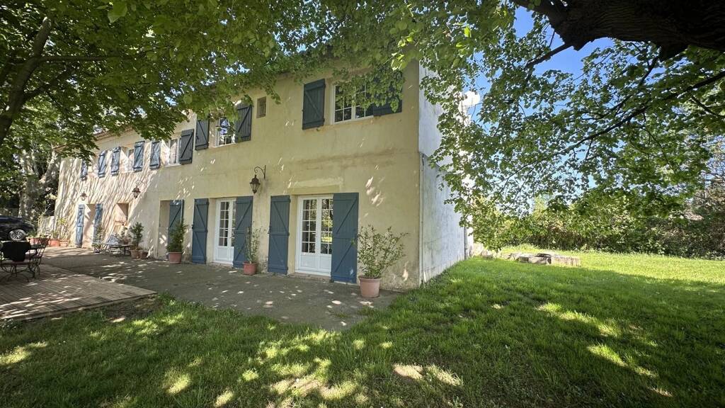 Einfamilienhaus zum Kauf 935.000 € 6 Zimmer 233,7 m² 3.312 m² Grundstück Centre Ville-Mejan-La Cité ARLES 13200