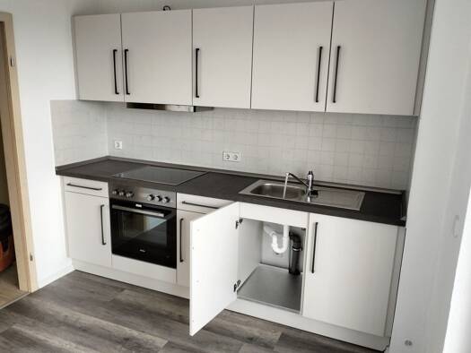 Wohnung zur Miete 250 € 2 Zimmer 41 m² 1. Geschoss frei ab 01.10.2026 Sachsenring 23 Gablenz Chemnitz 09127