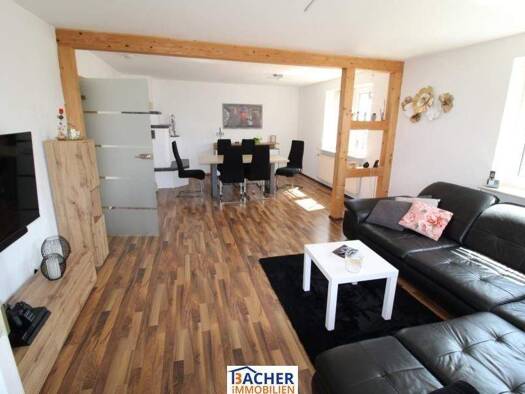 Haus zum Kauf 459.000 € 7 Zimmer 185 m² 889 m² Grundstück Wurmlingen 78573