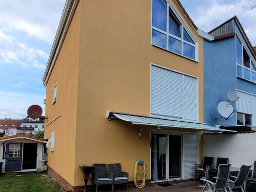 Reihenendhaus zum Kauf 365.000 € 5 Zimmer 152 m² 268 m² Grundstück Brandoberndorf Waldsolms 35647