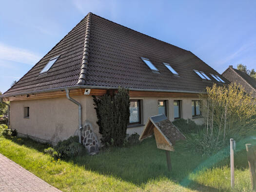 Doppelhaushälfte zum Kauf 153.000 € 5 Zimmer 132 m² 258 m² Grundstück frei ab sofort Grabowhöfe Grabowhöfe 17194